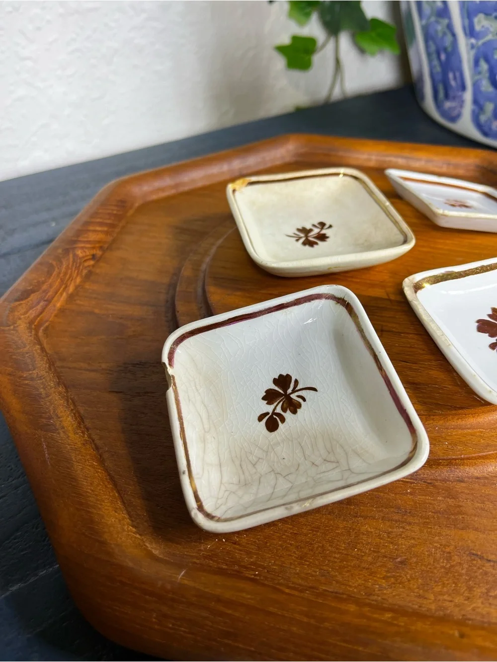 Vintage A.J. Wilkinson “Tea Leaf” Royal Ironstone China set of 4 from 1800’s